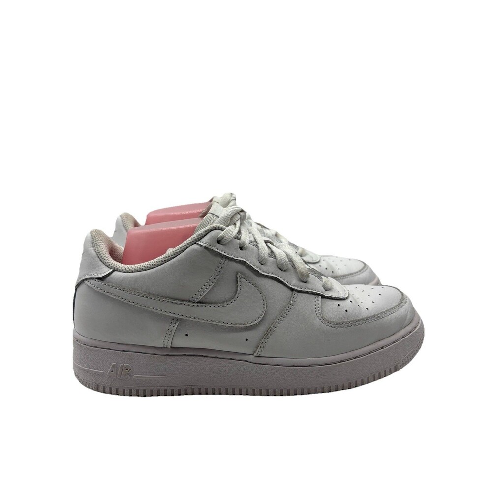 Nike Air Force 1 Low LE Sz 7y Youth White (GS) fv5951-111 Women’s Sz 8.5